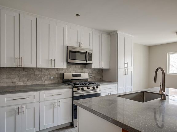 5th image of 4591 Gila Ave #2B07