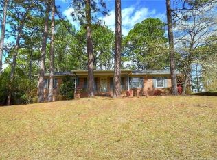 2418 Colgate Dr, Fayetteville, NC 28304