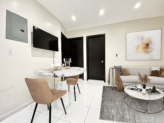 4th image of 235 W 109th St #53