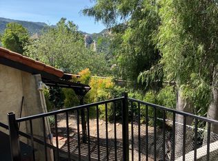 22933 Portage Circle Dr #B, Topanga, CA 90290