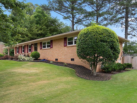 2nd image of 4107 Cedar Knoll Dr