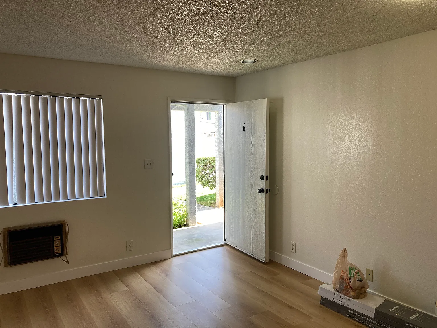 1 bed, 550 sqft, $1,750 — Photo 4