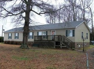 2001 Greenway Rd, Suffolk, VA 23438