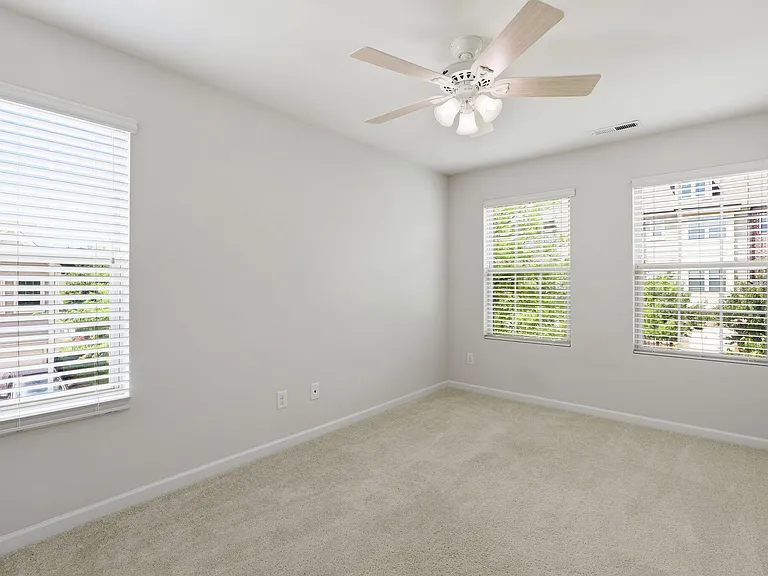 221 Irving Way — Photo 25