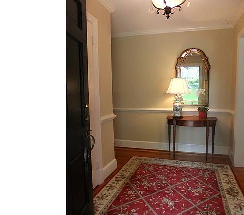 2nd image of 206 Santa Clara Dr