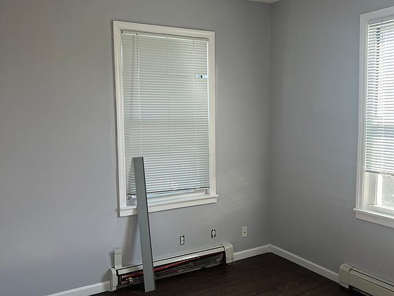 3rd image of 3748 Willett Ave #3