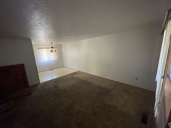 3rd image of 347 SW Ewen St