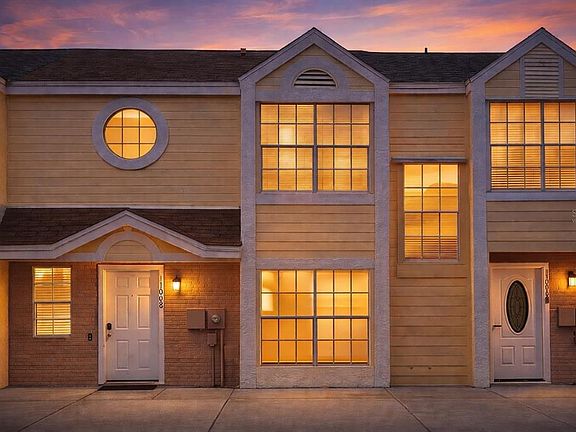 3rd image of 11008 Yorkshire Ridge Ct
