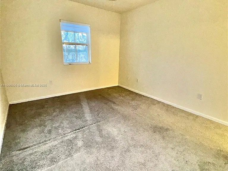 8650 NW 97th Ave #204 — Photo 8