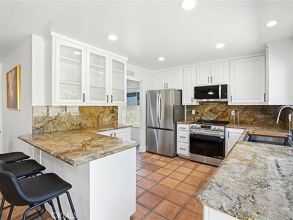 2nd image of 2075 Sherman St