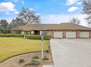 2405 W Firebaugh Ave, Exeter, CA 93221