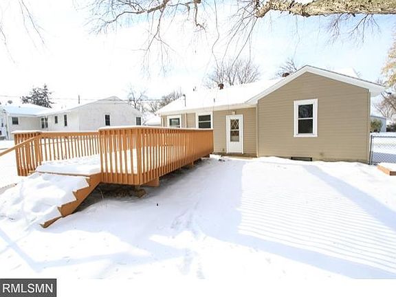 4th image of 4039 Reservoir Blvd NE