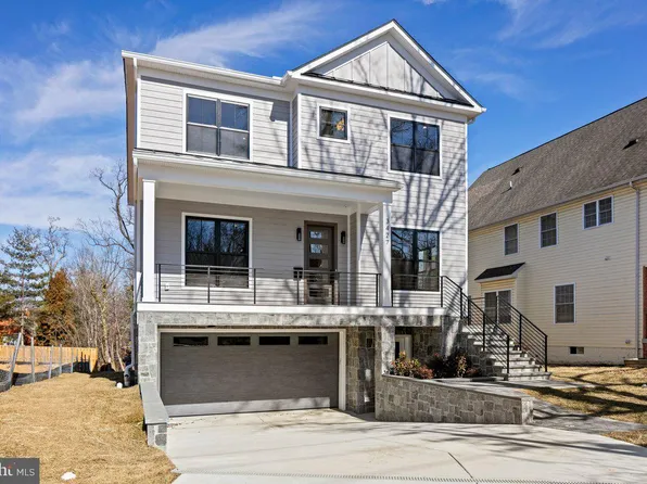 3427 17th St N, Arlington, VA 22205