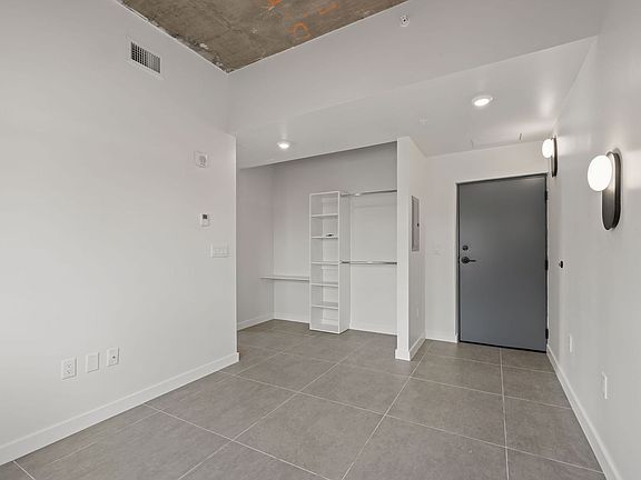 3rd image of 315 NW 32nd St #105