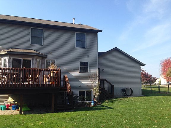 2nd image of 7752 Schoolside Dr