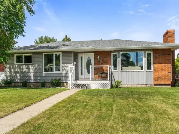 13 Oatway Dr, Stony Plain, AB T7Z 1G4