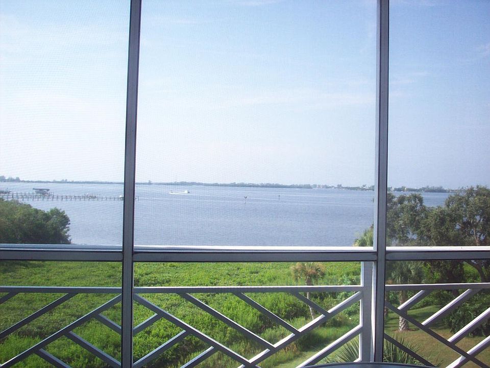 View from lanai. Nice SW exposure.