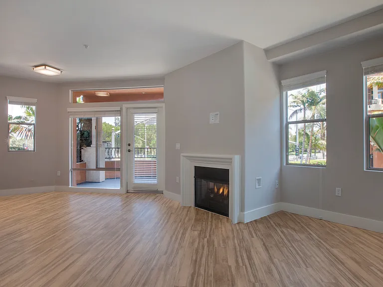 6221 W 3rd St #4-137 — Photo 3