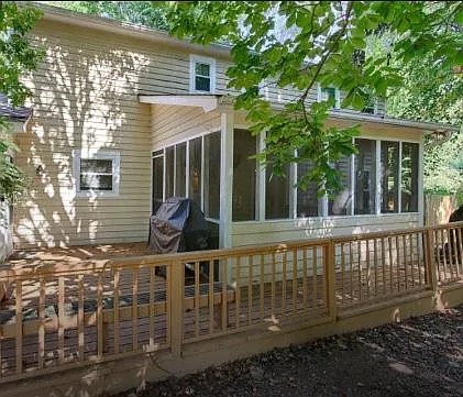 313 Timberhill Ct — Photo 4