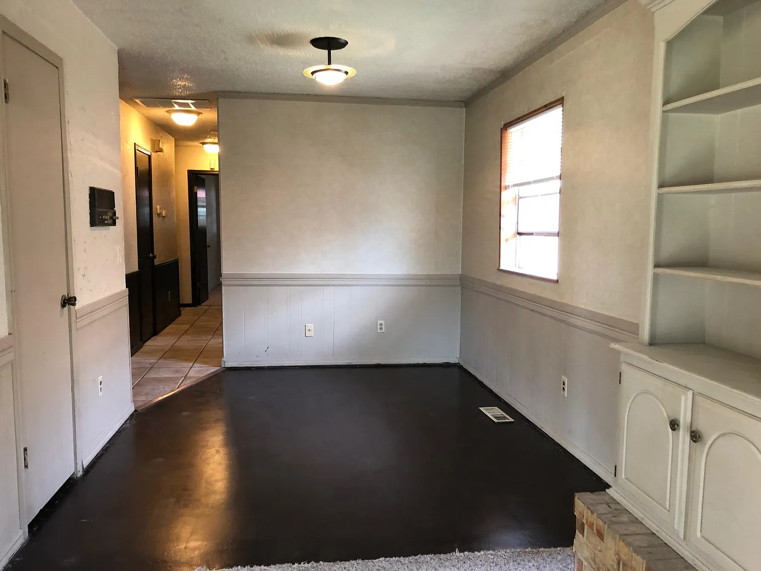 713 Wood Crest St — Photo 4