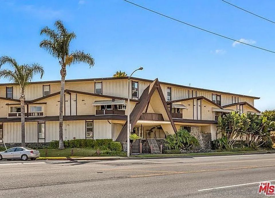 1st image of 7000 S La Cienega Blvd APT 29