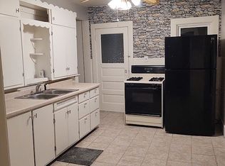 236 E Main St, Coleman, WI 54112