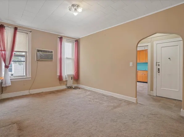 72-07 73rd Street image 9 of 52