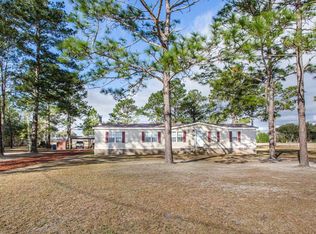 677 Prescott Rd, Hoboken, GA 31542