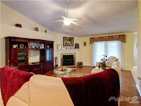 4th image of 2608 Sherwood Dr