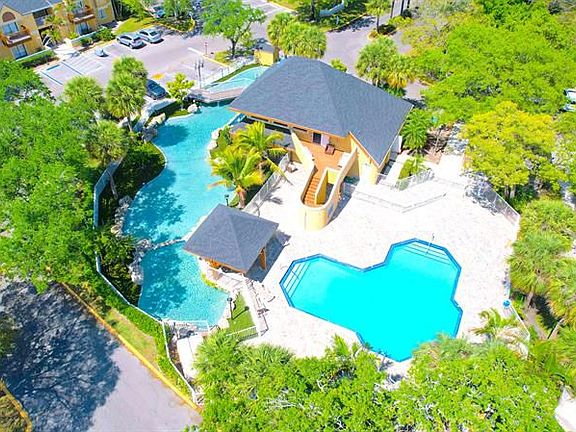 2nd image of 927 Siesta Key Blvd #1923