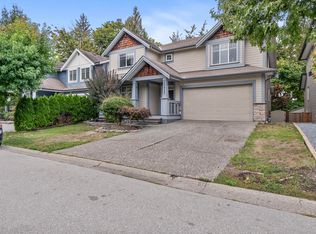 23953 McClure Ave, Maple Ridge, BC V2W 0B3