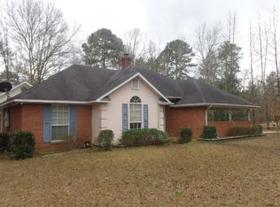 1005 Deerwood Trl, Hazlehurst, MS 39083