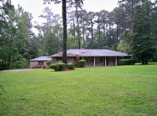 517 Holly Moore Dr, Pineville, LA 71360