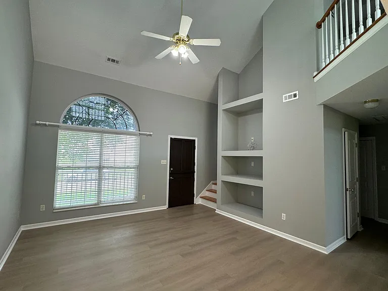 802 Station View Rd — Photo 4