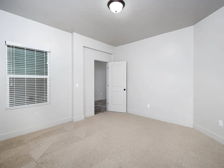 3731 E Shooting Star Ln — Photo 25