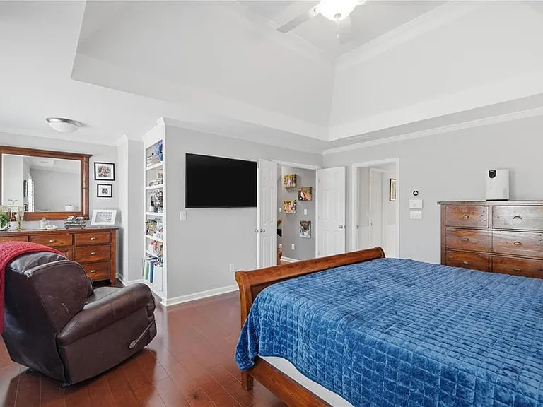 1737 Kinsmon Cv — Photo 37