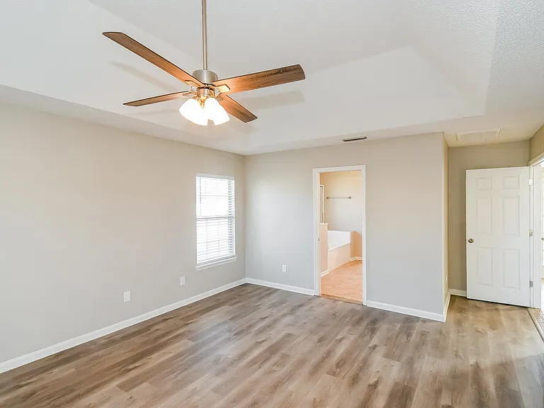 3948 Heavenside Ct — Photo 11