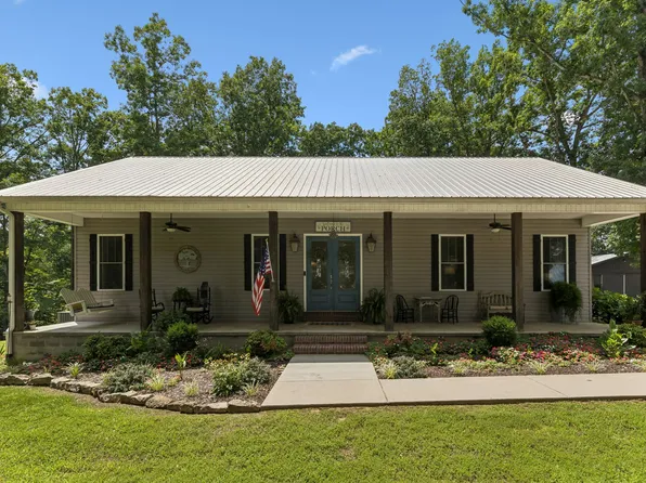 1 Lillie Ln, Lawrenceburg, TN 38464
