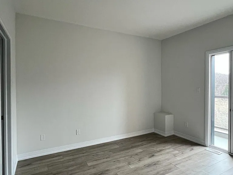 261 Woodbine Ave #E018 — Photo 16
