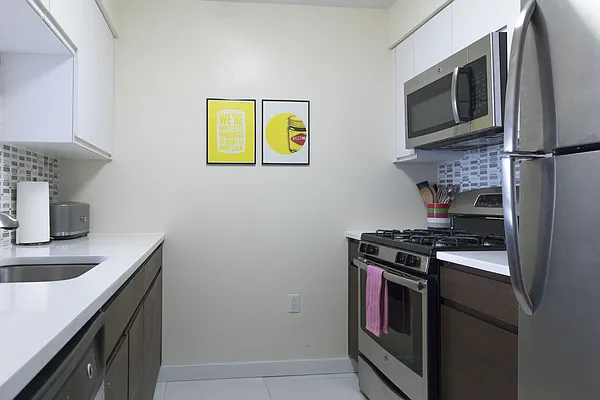 Rented by Kahen Properties | media 43