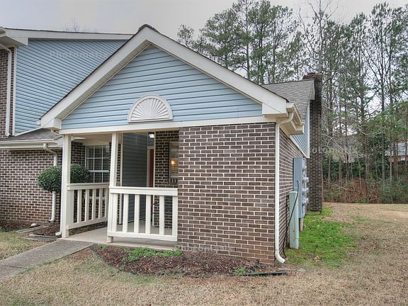 3rd image of 1910 Liberty Dr #1