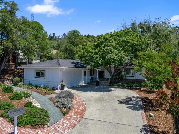 133 Fiesta Cir, Orinda, CA 94563