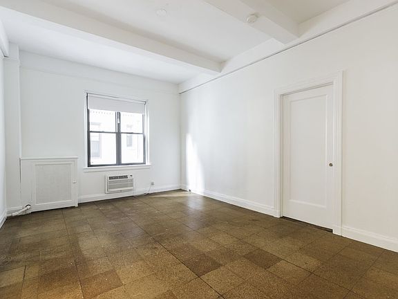 4th image of 1349 Lexington Ave APT 3D