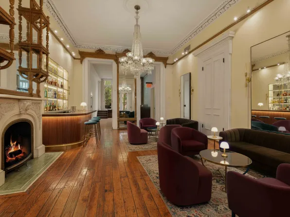 336 West 23rd Street image 23 of 25