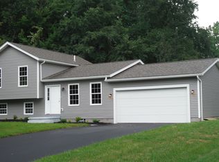 7705 Micawber Rd NE, Warren, OH 44484