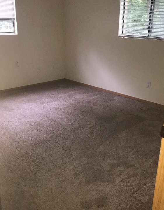 1st image of 301 Leeland St APT 6
