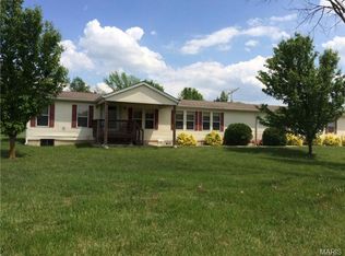 23407 Shelton Rd, Warrenton, MO 63383