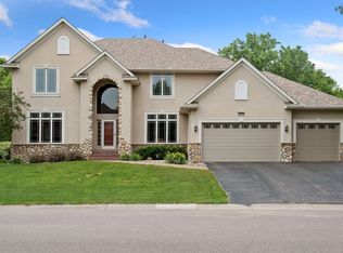3995 Garland Ln N, Plymouth, MN 55446