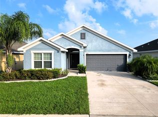 14531 Scottburgh Glen Dr, Wimauma, FL 33598