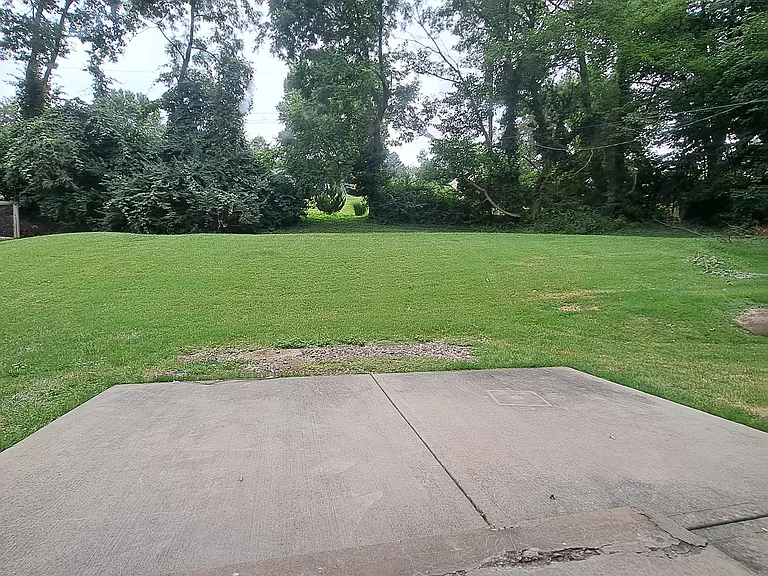 630 N Fairview Ave — Photo 13